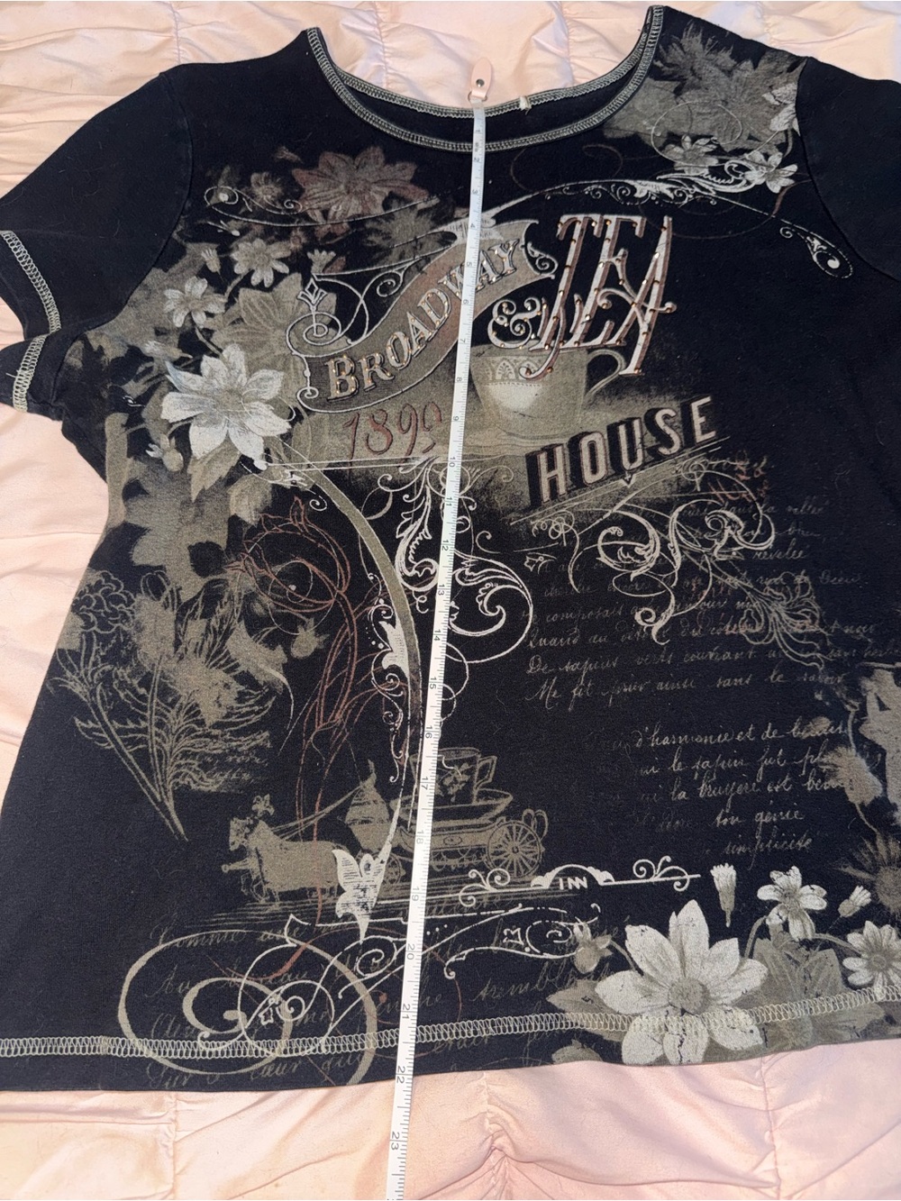 Blue Canyon Clothing Broadway Tea House super adorable top! - Picture 3 of 5